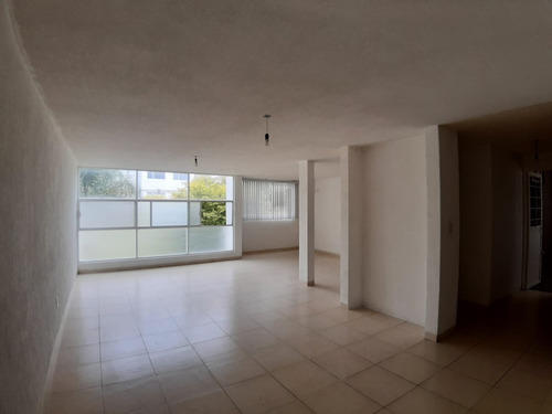 Imagen 5 de 18 de Departamento En Venta P.b Excelente Zona Sur