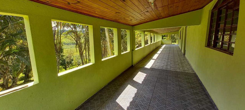 Imagem 8 de 14 de Bela Chácara Em Salesópolis!!!