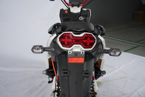 Imagen 12 de 18 de Motocicleta Electrica Ttx Motor 2000 W, Bat. Litio 72v/30 Ah