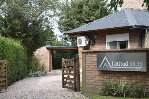 Complejo De Cabañas Latitud 38.15, Sierra De La Ventana