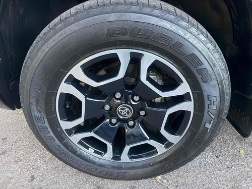 Toyota Hilux 2.8 D-4D TURBO DIESEL CD SRX 4X4 AUTOMÁTICO