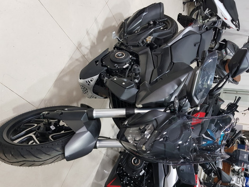Imagen 5 de 6 de Bajaj Dominar 400 Tourer. Concesionario Oficial.