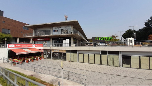 Excelente Local Comercial En Arriendo, 233mts2. Huechuraba.