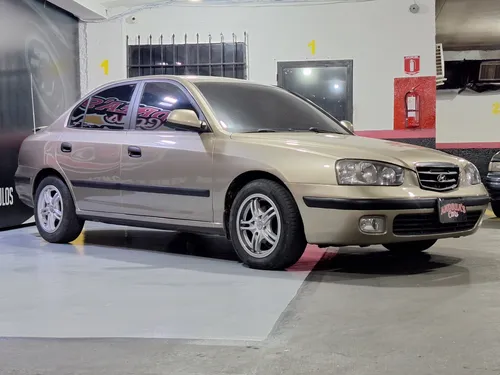 Hyundai Elantra 2002