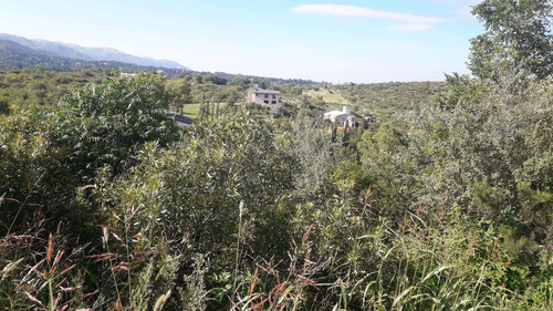 Imagen 6 de 12 de La Cumbre Lote En Loma De San Luis Fe 1700 M2