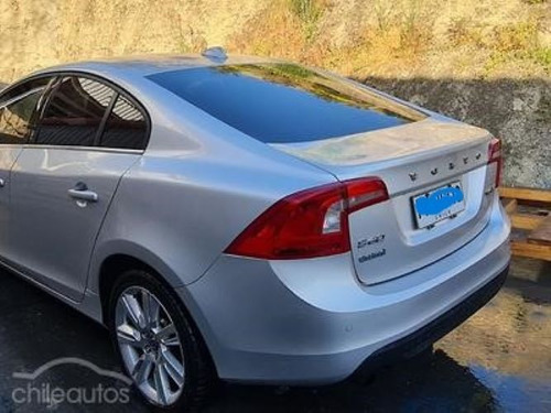 Volvo S60 Turbo T4 2013 Top De Linea