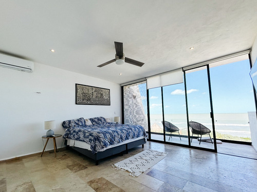 Villa En Venta En La Playa San Benito, Equipada , Entrega Inmediata, 4 Recamaras