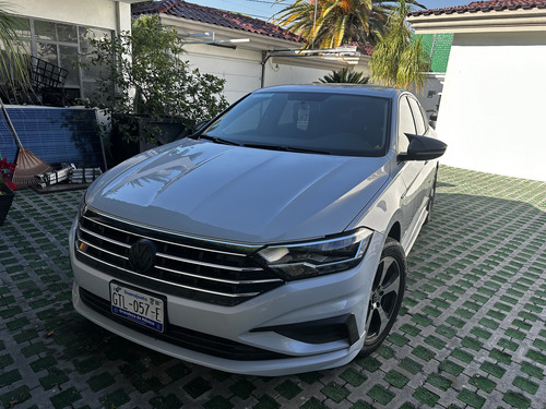 Volkswagen Jetta 2.5 Trendline Mt