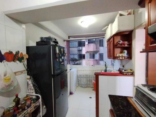 Imagen 3 de 16 de En Venta Apto En Residencias El Bosque Sprc
