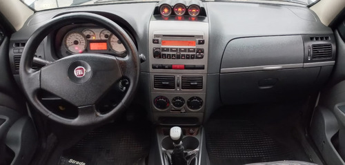 Fiat Strada 1.8 Adventure Locker