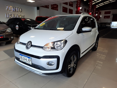 Imagen 4 de 15 de Volkswagen Up Cross 2017