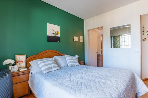 Venta Departamento 4 Ambientes Piso Amplio Luminoso Balcones Cochera Flores