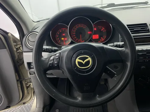 Mazda 3 1.6 Z6HM7 MT