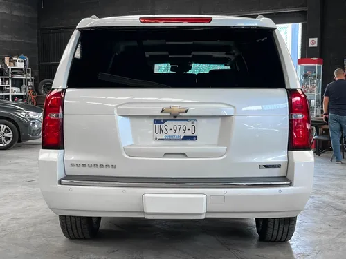 Chevrolet Suburban 5.4 Premier Piel 4x4 At