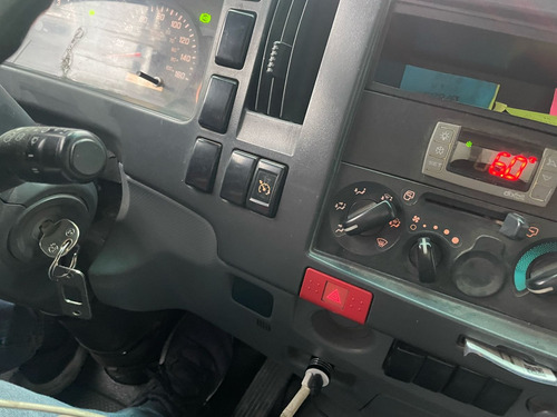 2010 Isuzu Elf500f Caja Refrigerada 14 Termo Marca Carrier