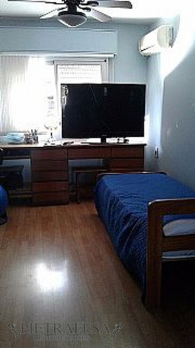 Casa Venta Con Renta 3 Dormitorios Malvin Con Garaje- Ref: 75