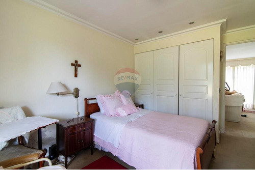 Casa De Lujo En Chicureo Con Amplio Terreno