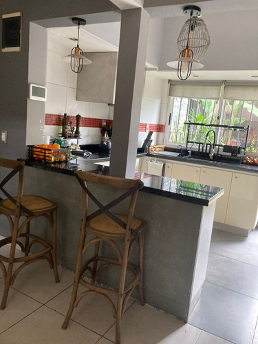 Imagen 6 de 24 de Dueño Vende Hermosa Casa En Excelente Estado, Luminosa Y Con Ubicación Ideal.