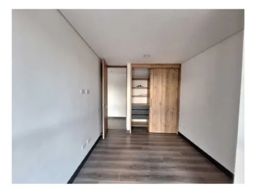 Rhbr-12015 Apartamento Piso 8 (medellin, Laureles)