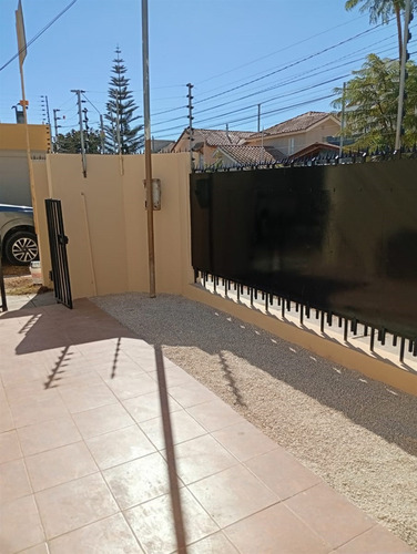 Excelente Casa 1 Piso Con Quincho