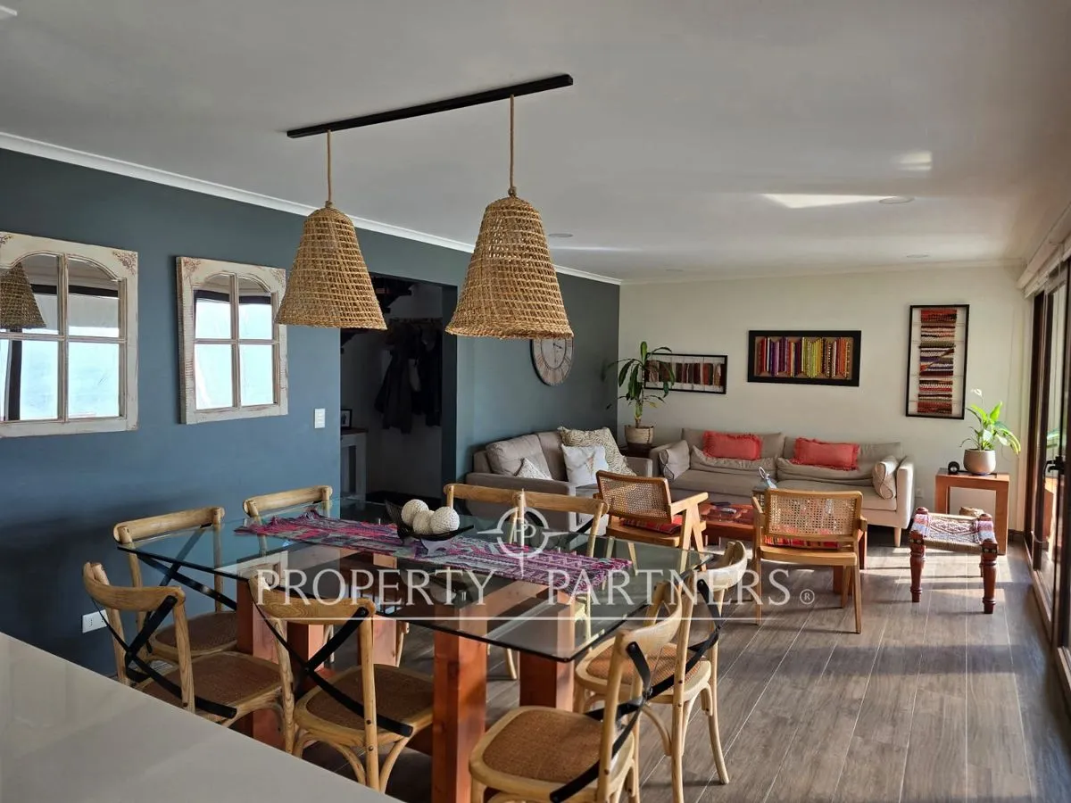 Imagen 1 de 22 de Casa En Condominio Con Jardín Formado Quincho Y Pi...