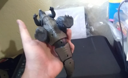 2013 Bandai Toho Godzilla Mov Tail Strike Figure 17 Cms (Usado)