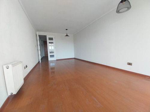 Inversión Vende Dpto 3d + 2b C/estac. - M. Chile España