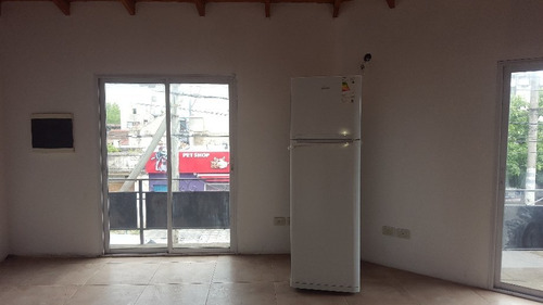 Imagen 6 de 12 de Local Con Vivienda En Venta En Ituzaingo Norte