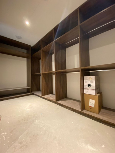 Imagen 18 de 19 de Penthouse En Venta En Reserva Real.