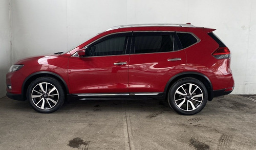 Imagen 8 de 13 de Nissan X-trail 2018 2.5 Exclusive 2 Row Cvt