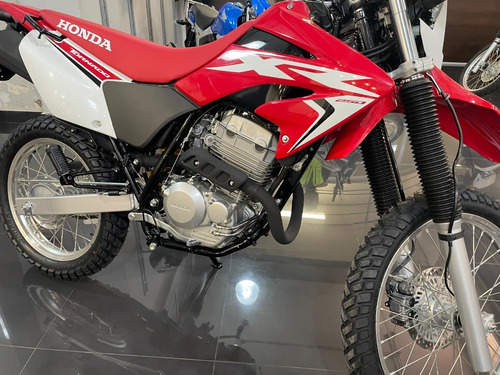 Imagen 2 de 5 de Honda Xr 250 2023