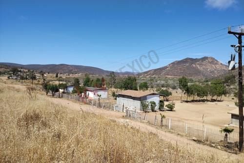 Gran Oportunidad De Inversion, Terreno En Venta En Punta Colonet