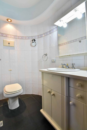 Imagen 23 de 30 de Venta Casa 5 Ambientes Con Deposito Quincho Patio