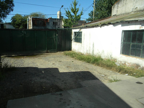 Imagen 2 de 8 de Depósito - Victoria
