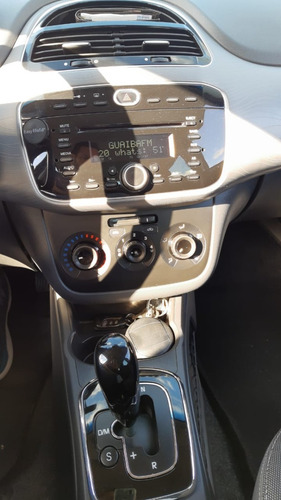 Fiat Punto Essence 1.6 Flex Automático