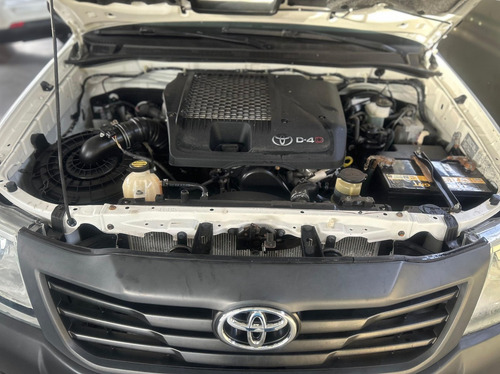 Toyota Hilux 3.0 4X4 CS 16V TURBO INTERCOOLER