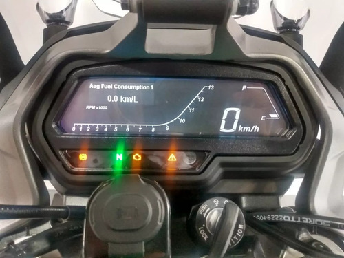 Versys 400 Abs//bajaj Dominar 400 0km