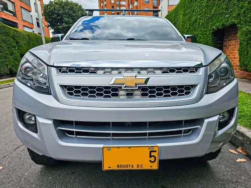 Chevrolet D-Max LS MT 2.5L 4X4 AA 2AB ABS DIESEL FE