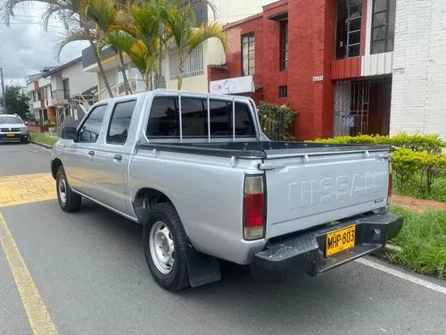 Nissan NP300 Frontier 2.4l