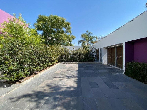 Imagen 9 de 30 de Residencia Con Alberca Propia En Privada En Juriquilla