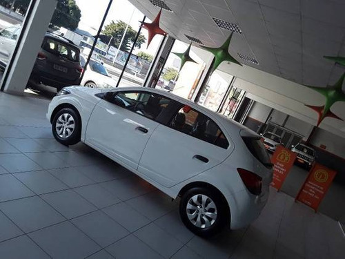 Imagem 5 de 10 de Chevrolet Onix 1.0 Mpfi Joy 8v Flex 4p Manual