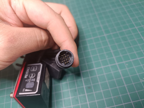 Lector De Codigos Sr-700ha Keyence Y N-l20 (unidad Comunica) (Usado)