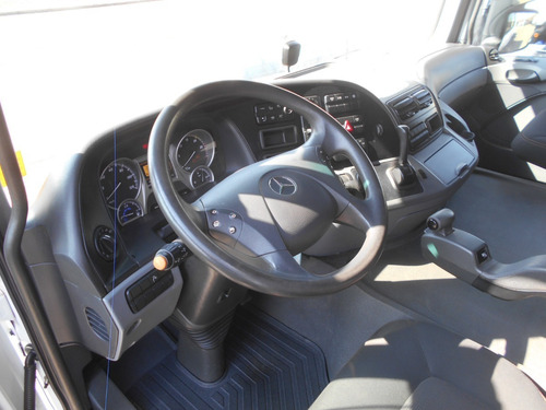 Imagem 8 de 15 de Mercedes Benz 2646 2018