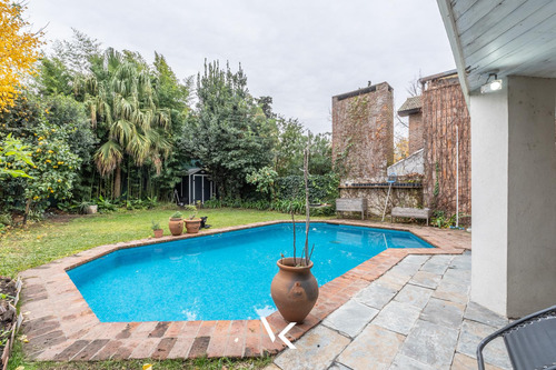 Casa En Venta En Martinez