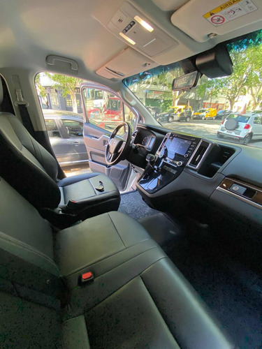 Imagen 13 de 25 de Toyota Hiace 2021 2.8 Tdi Wagon 6at 10a Vx Premium