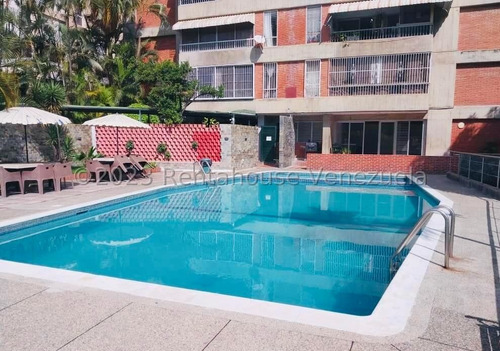 Acogedor Apartamento Las Palmas Venta Mls #24-11685