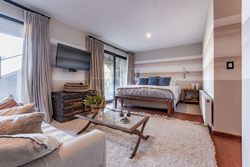 Casa Mediterránea En Venta 6 Dormitorios En Lo Barnechea