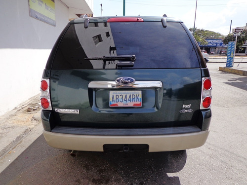Imagen 5 de 12 de Ford Explorer Eddie Bauer 2010 V8 4x4 Automático