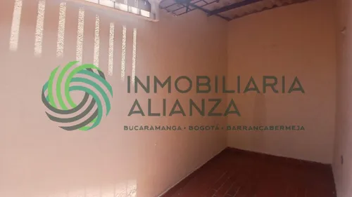 Casa En Arriendo En Paraguitas. Cod A16528