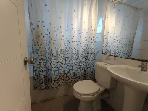Se Vende Casa 3 Pisos, El Hualle Sur, La Florida